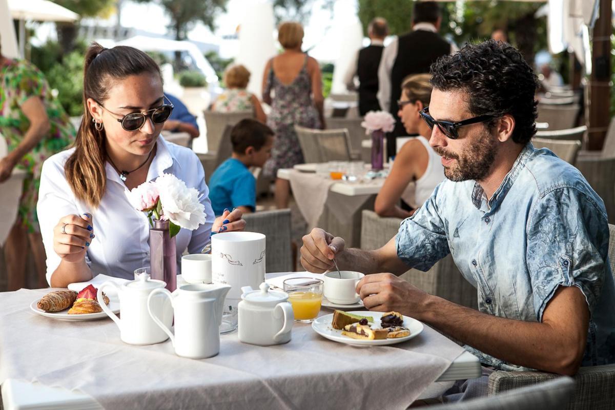Hotel Nettuno チェルヴィア エクステリア 写真